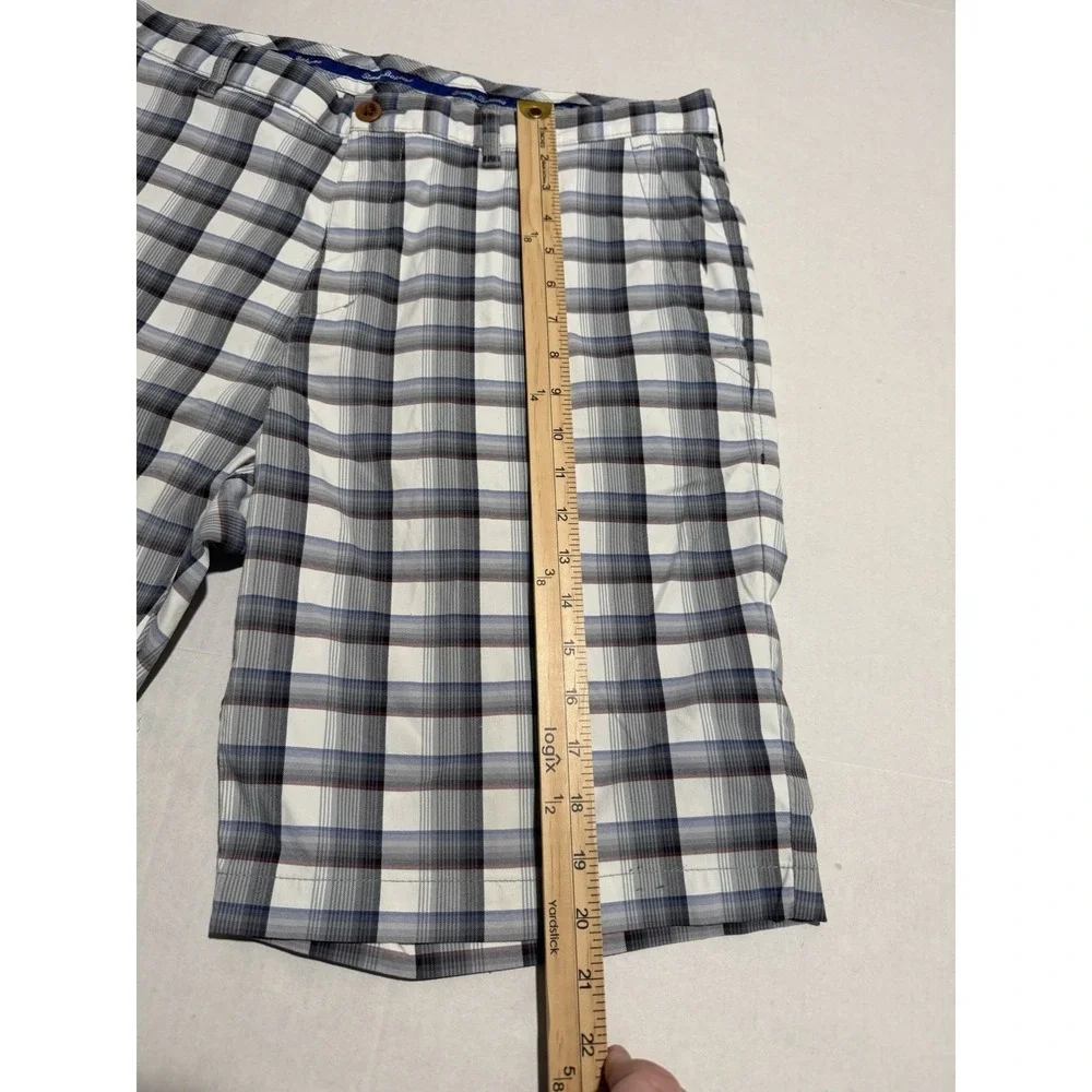 Tommy Bahama Grey Blue Red Plaid Flat Front Shorts,‎ Men's 36 #1162